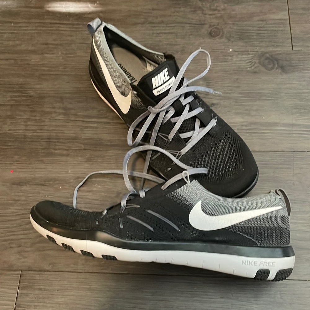 Nike Free TR Focus FlyKnit Women's Running Training Shoes Sz 9 LIKE NEW